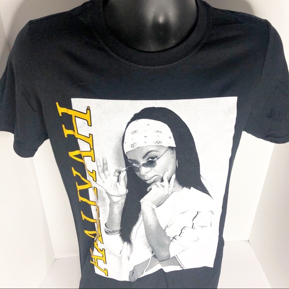 Aaliyah Black & White Tee Shirt - Picture 2 of 5